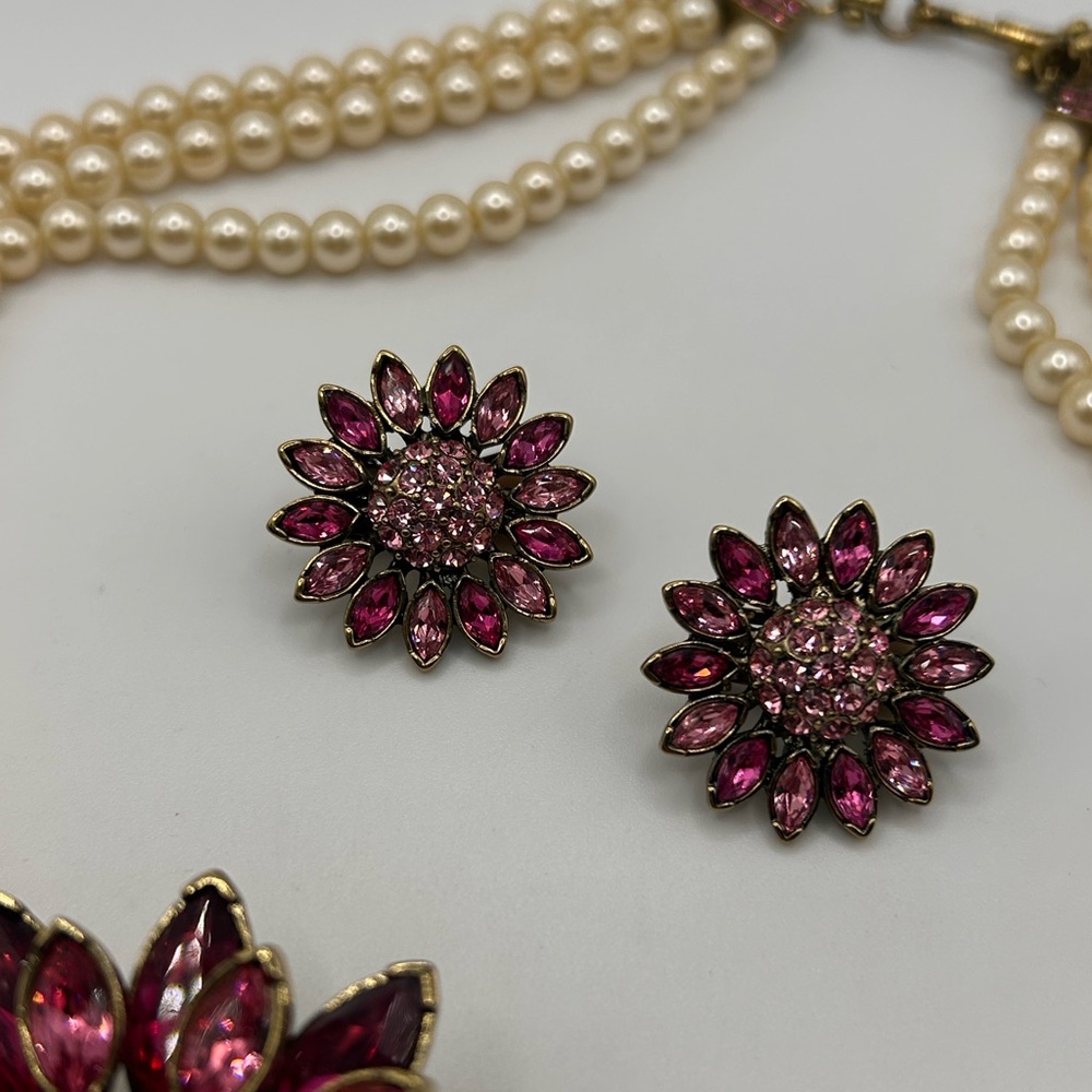 Heidi Daus Divine Miss Daisy swarovski crystal faux pearl necklace and earrings - Picture 8 of 12